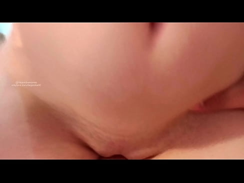 ❤️ Slapen in de kamer van mijn zus en zo werd ik wakker. Porno at nl.hentai-for.ru ❤