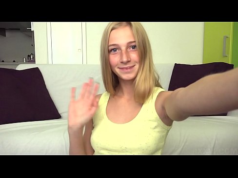 ❤️ Als ik me verveel masturbeer ik lui mijn roze poesje Porno at nl.hentai-for.ru ❤