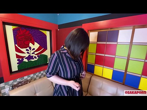 ❤️ Japanse cutie met grote tieten masturbeert met sexspeeltjes en heeft een orgasme. Ze vertelt in een interview over haar neukervaring. Enorme tieten en harig kutje die luid kreunen. Osakaporn Porno at nl.hentai-for.ru ❤
